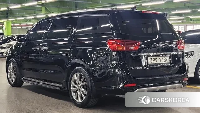 Kia The New Carnival id 3733348 из Кореи 16