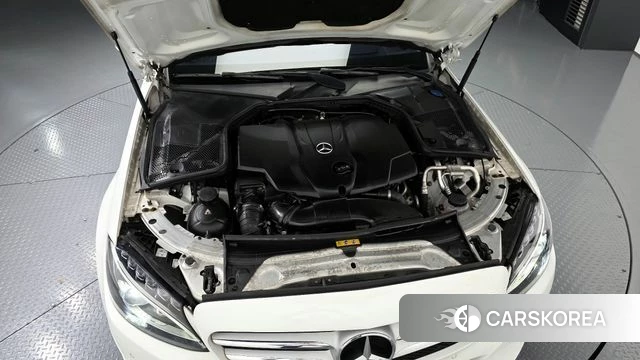 Mercedes-Benz C-Class W205 id 3829320 из Кореи 16