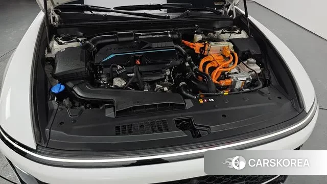 Hyundai Grandeur Hybrid (GN7) id 3502847 из Кореи 16