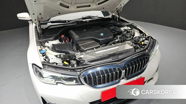 BMW 3 Series (G20) id 3852657 из Кореи 16