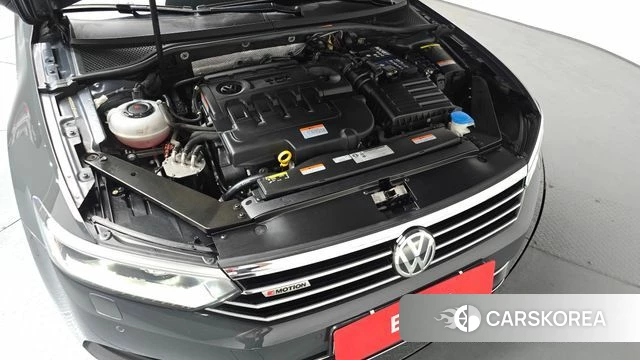 Volkswagen Passat GT (B8) id 4225635 из Кореи 16