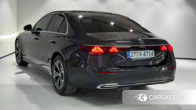 Mercedes-Benz E-Class W214 id 3347184 из Кореи 16