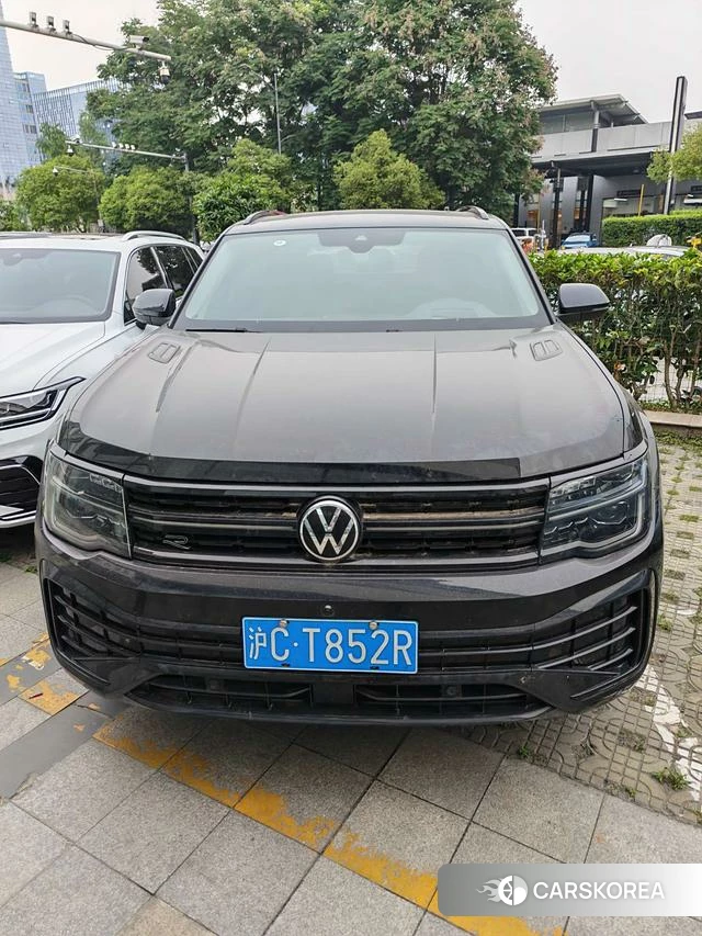 Volkswagen Tourang 2024 Черный из Китая, фото 6