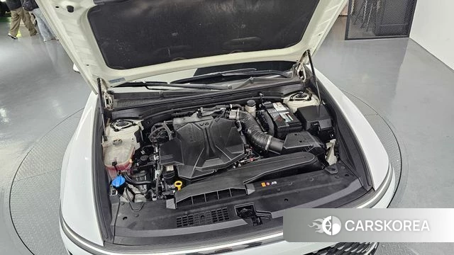 Hyundai Grandeur (GN7) id 4302635 из Кореи 33