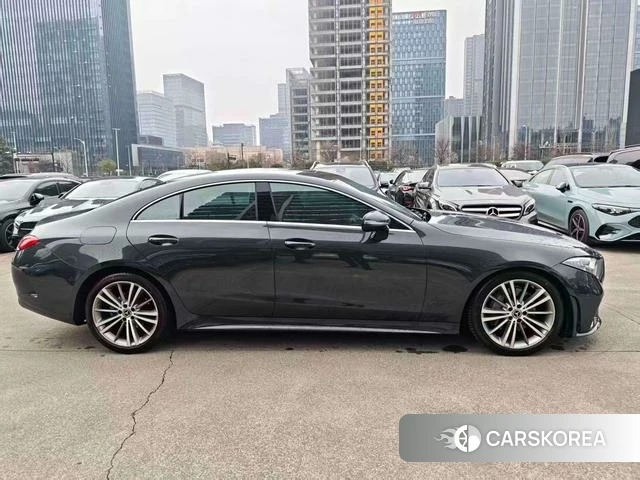 Mercedes-Benz CLS id 4236302 из Китая 13
