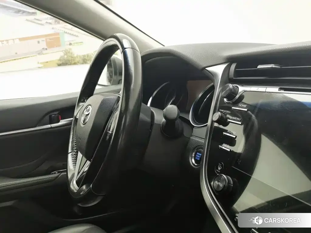 Toyota Camry id 4679955 из Китая 20