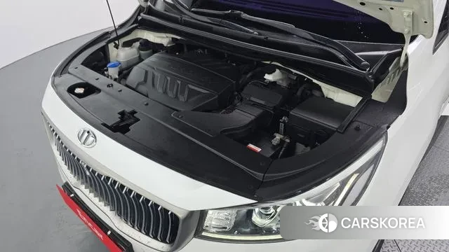 Kia The New Carnival id 3004789 из Кореи 16