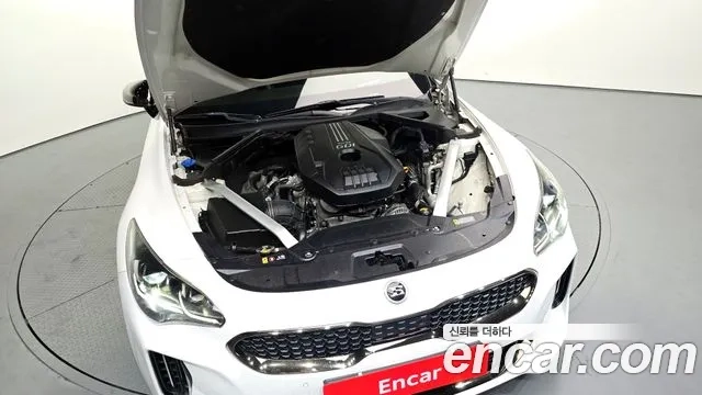 Kia Stinger id 2897152 из Кореи 16