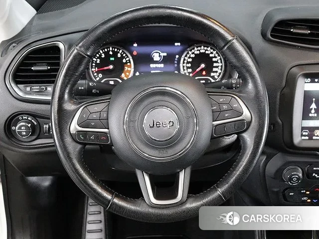 Jeep Renegade id 3296831 из Кореи 16