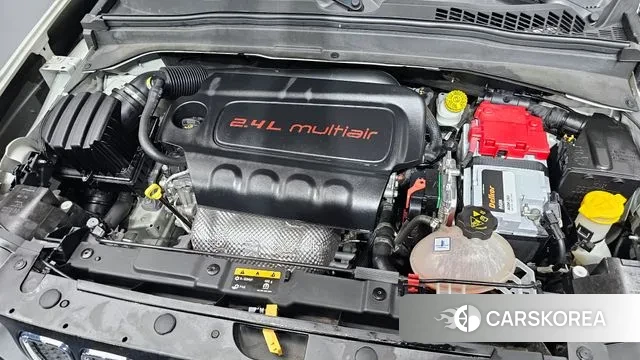 Jeep Renegade id 3335165 из Кореи 16