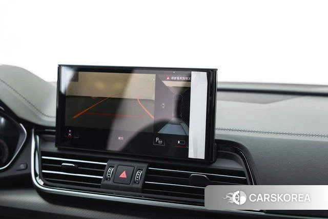 Audi Q5L id 3957786 из Китая 22