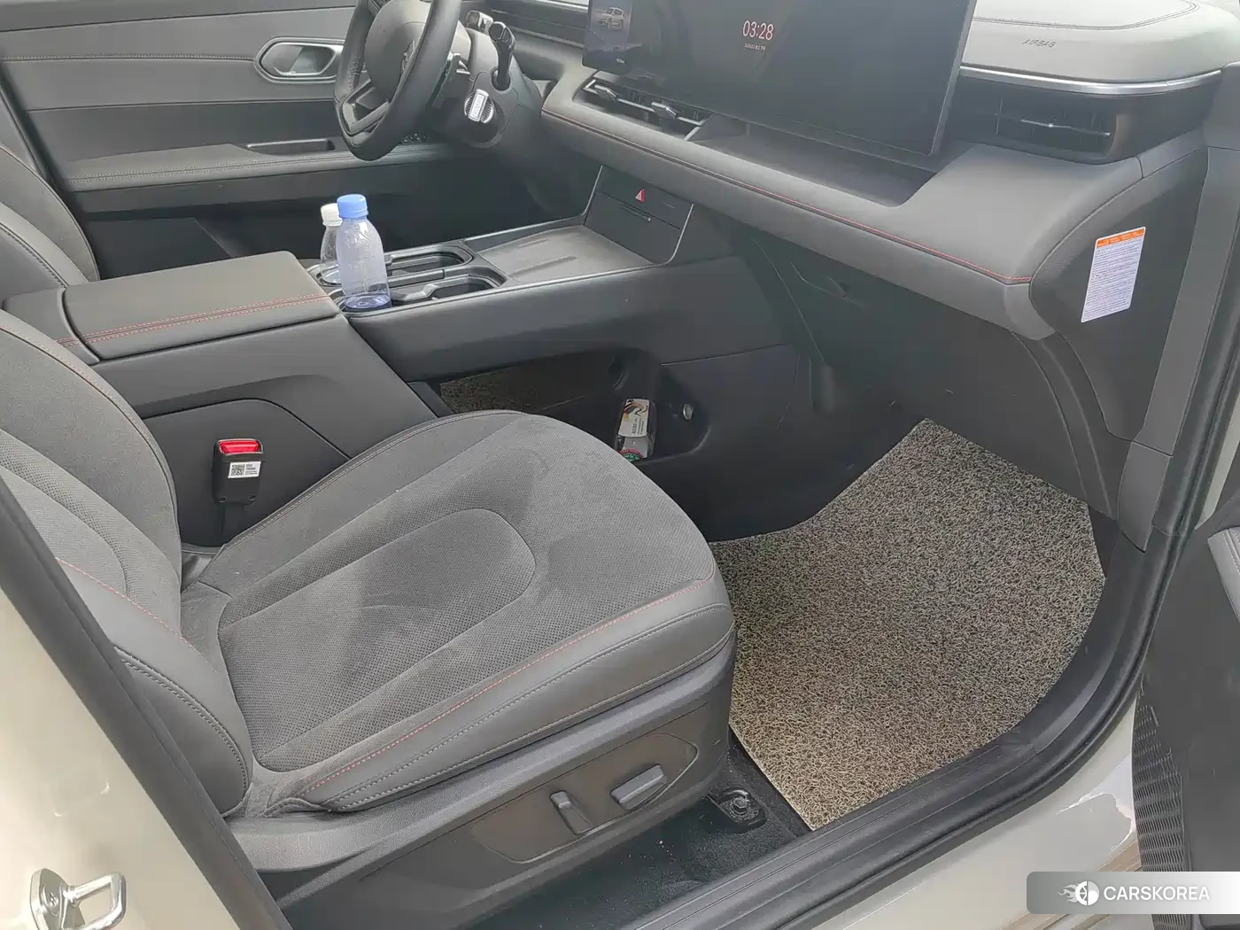 Hyundai EO Yiou 2025 Белый из Китая, фото 6