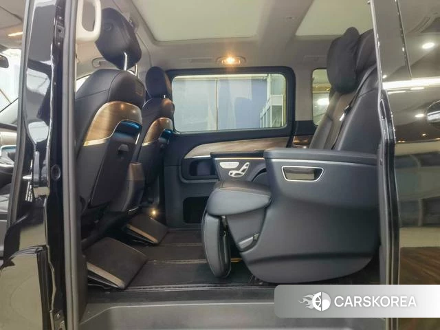 Mercedes-Benz V-class id 4264879 из Китая 17