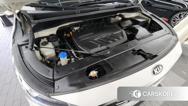 Kia The New Carnival id 3362706 из Кореи 16