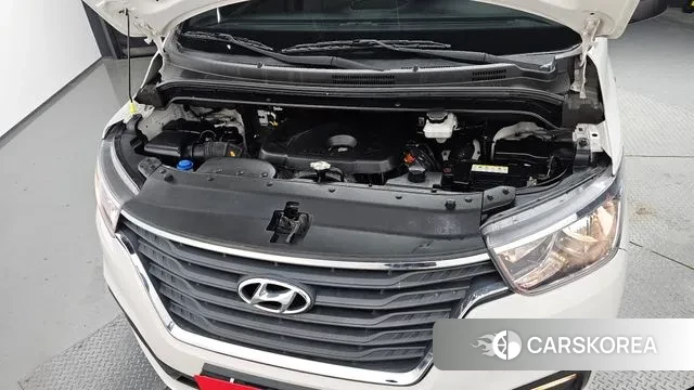 Hyundai The New Grand Starex id 3567755 из Кореи 16