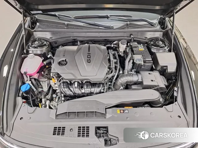 Hyundai Grandeur (GN7) id 3114764 из Кореи 16