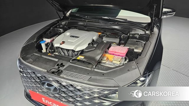 Hyundai The New Grandeur IG Hybrid id 4604410 из Кореи 29