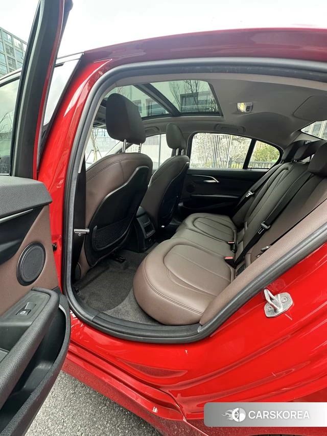 BMW 1 series id 4212608 из Китая 19