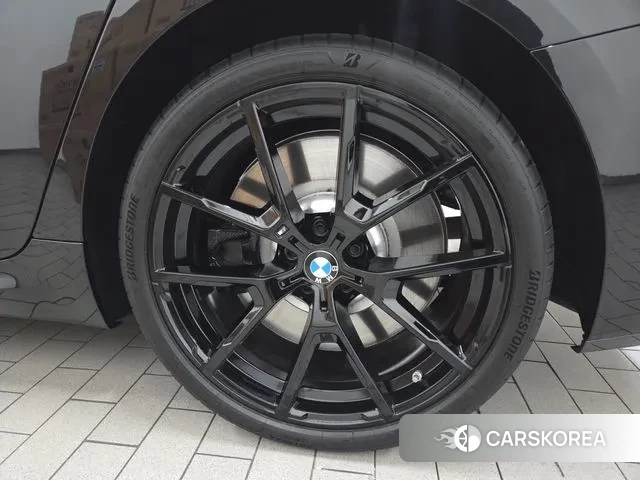 BMW 8 Series (G15) id 3775893 из Кореи 16