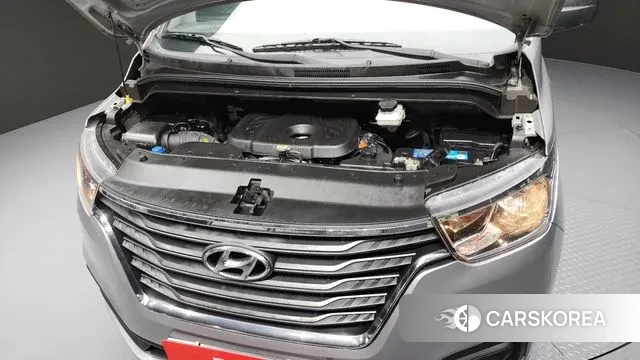 Hyundai The New Grand Starex id 3484985 из Кореи 16