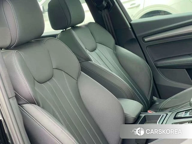 Audi Q5L id 4328578 из Китая 19