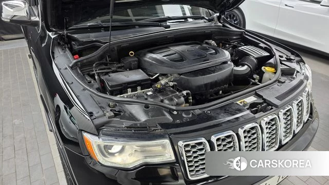 Jeep Grand Cherokee id 4203506 из Кореи 16