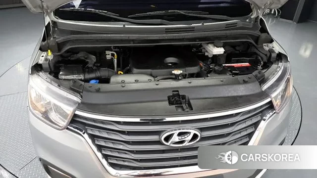 Hyundai The New Grand Starex id 3243646 из Кореи 16