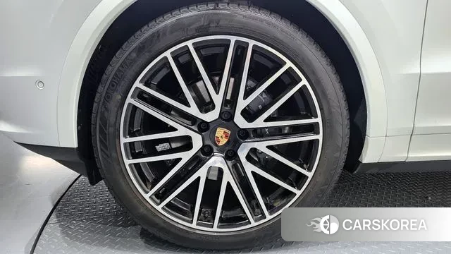 Porsche Cayenne (PO536) id 3327345 из Кореи 16