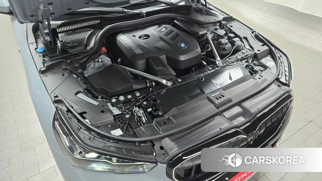 BMW 5 Series (G60) id 4230082 из Кореи 28