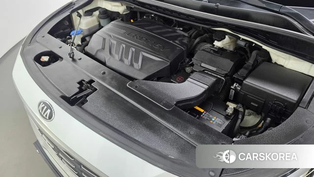 Kia The New Carnival id 4677911 из Кореи 32