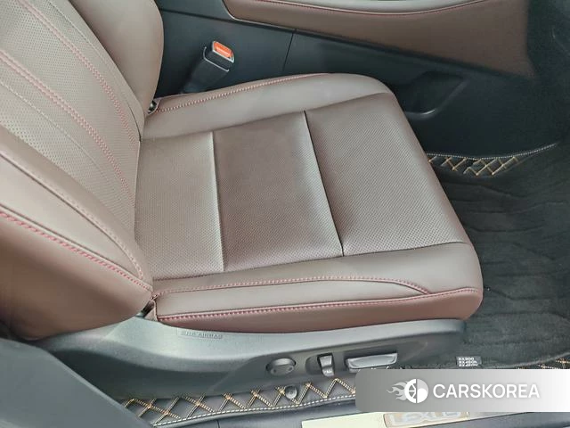 Lexus RX id 4307433 из Китая 18