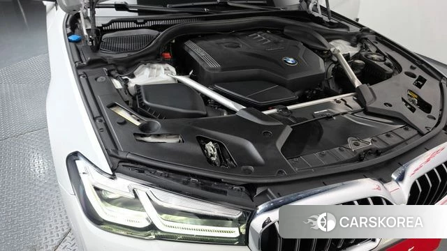 BMW 5 Series (G30) id 4784614 из Кореи 16
