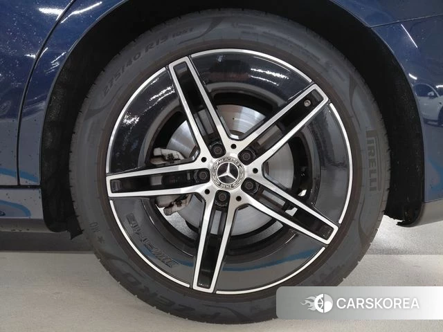 Mercedes-Benz E-Class W214 id 4762477 из Кореи 16