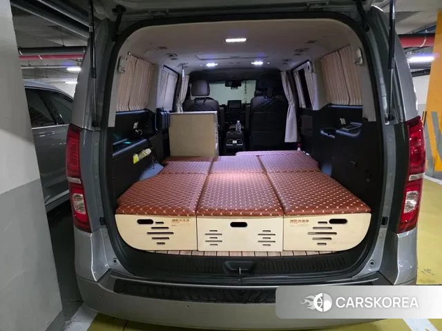 Hyundai The New Grand Starex 2021 Серебристо-серый из Кореи, фото 6