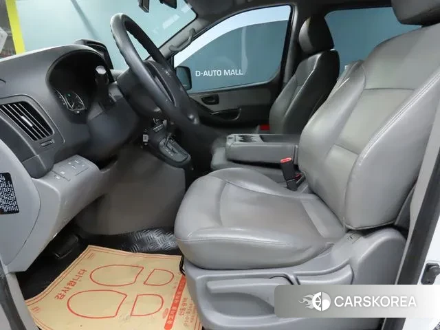 Hyundai The New Grand Starex id 3672442 из Кореи 16