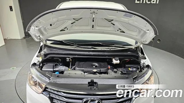 Hyundai The New Grand Starex id 2488474 из Кореи 16