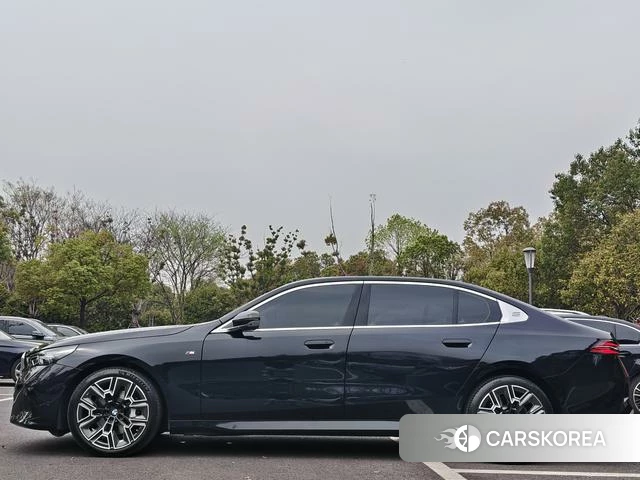 BMW 5 series id 4265206 из Китая 20