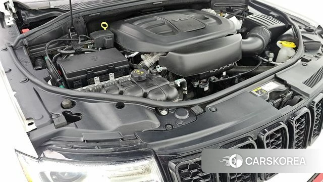 Jeep Grand Cherokee id 3911063 из Кореи 16