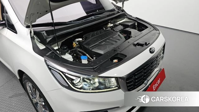 Kia The New Carnival id 4459270 из Кореи 16