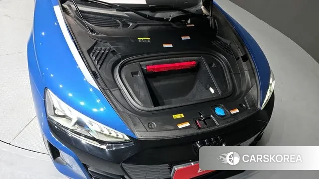 Audi e-Tron GT id 3727033 из Кореи 16