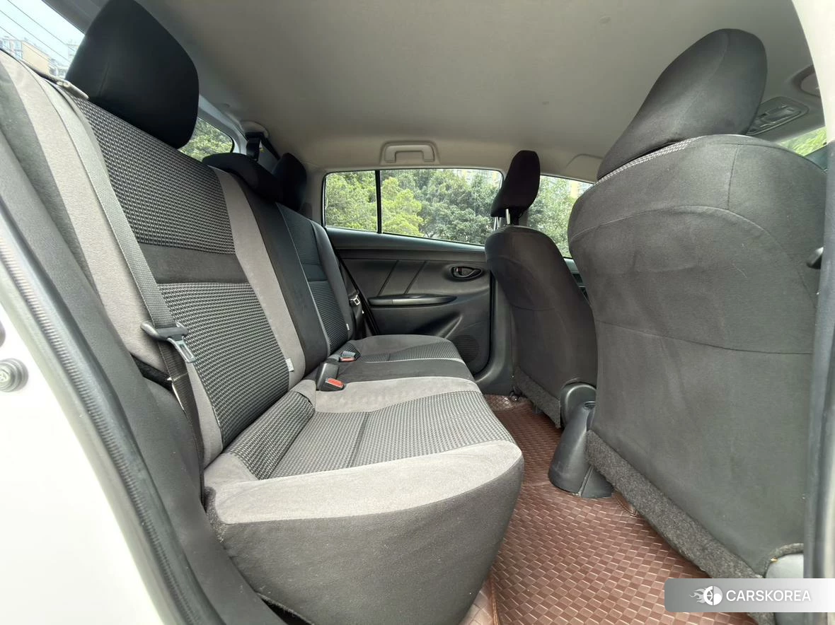 Toyota Vios id 4510472 из Китая 17