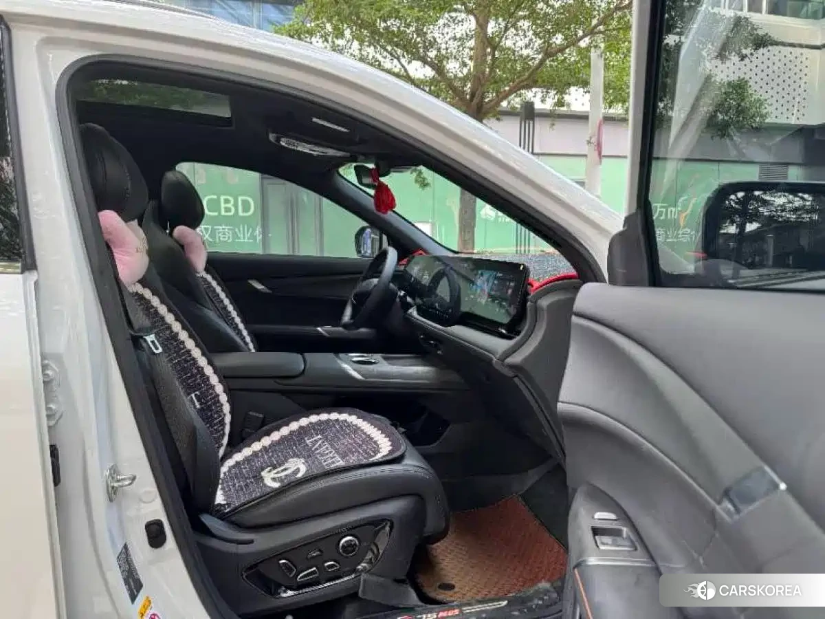 Chang'an Changan CS75PLUS 2026 Белый из Китая, фото 6