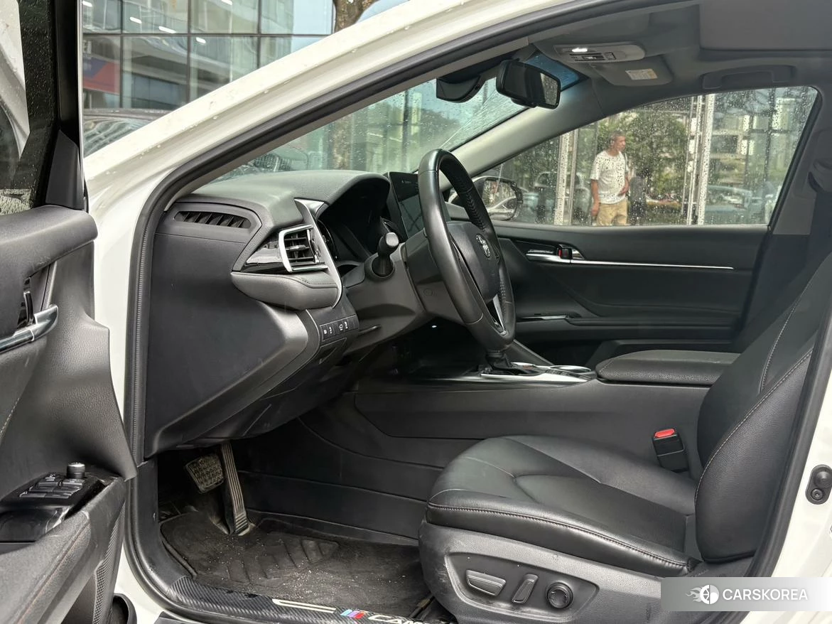 Toyota Camry 2021 Белый из Китая, фото 6