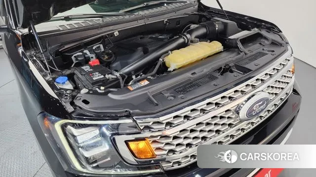 Ford Expeditation id 3765323 из Кореи 16