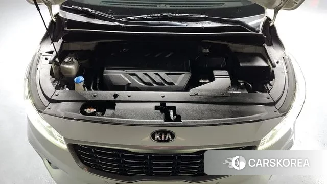 Kia The New Carnival id 3029387 из Кореи 16