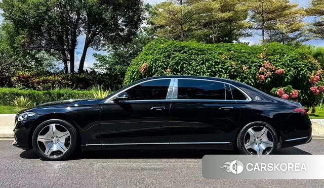 Mercedes-Benz Maybach S-class 2024 Черный из Китая, фото 6