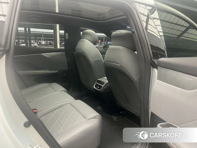 Dark blue car Dark blue S05 id 4235733 из Китая 15