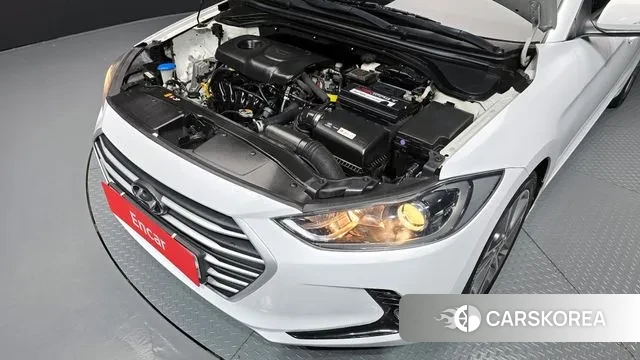 Hyundai Avante AD id 3249329 из Кореи 16