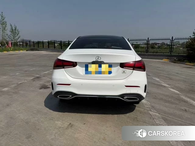 Mercedes-Benz Class A 2022 Белый из Китая, фото 6