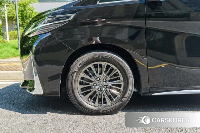 Toyota Wilfa id 4301142 из Китая 16